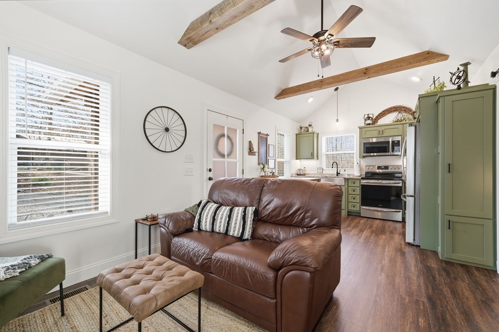 428595 Ellijay Residential