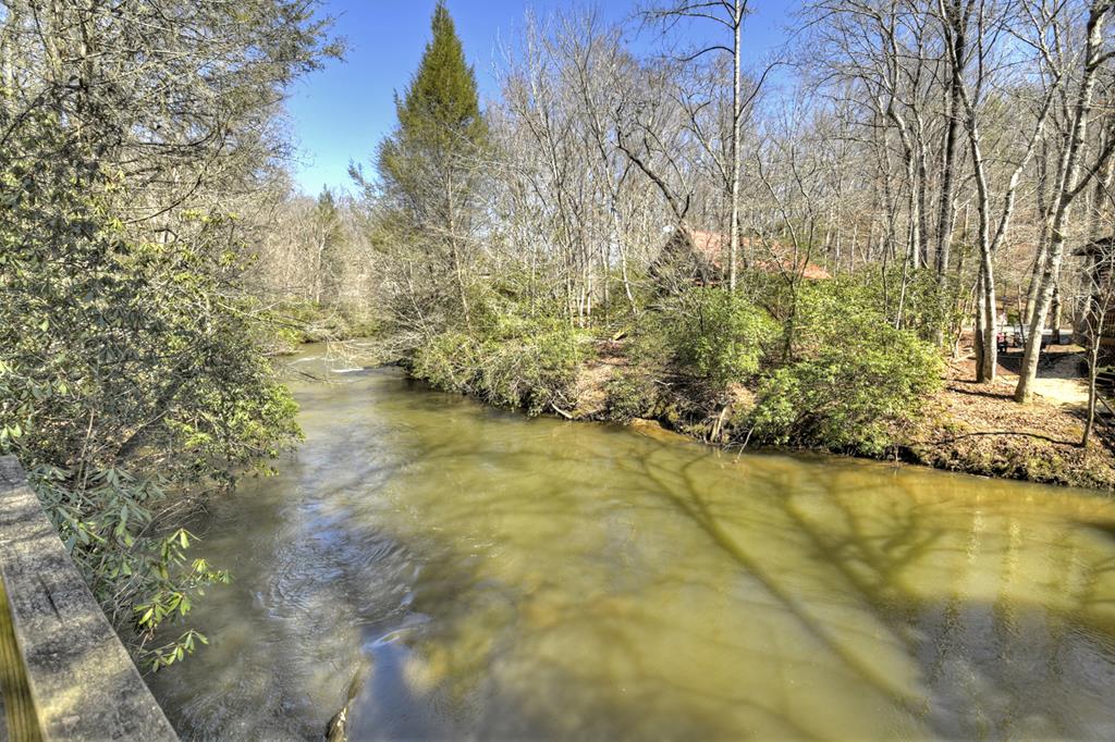 428596 McCaysville Residential