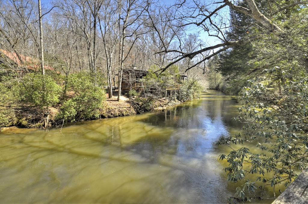 428596 McCaysville Residential