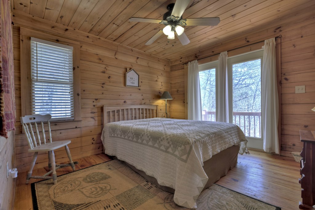 428596 McCaysville Residential