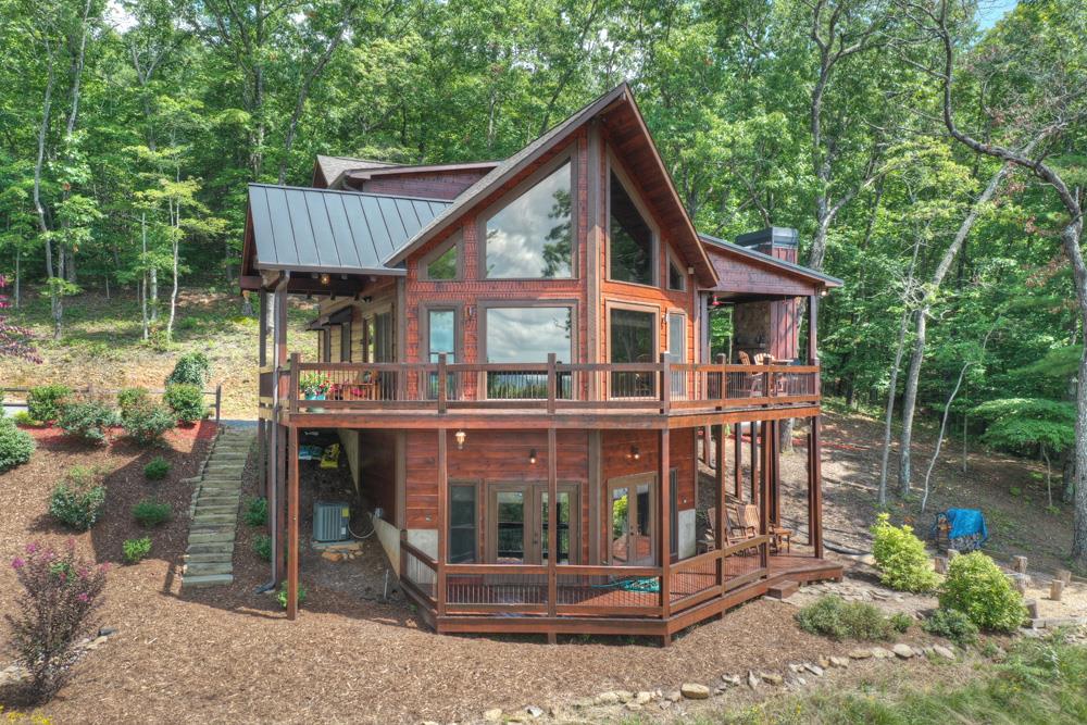 428602 Mineral Bluff Residential