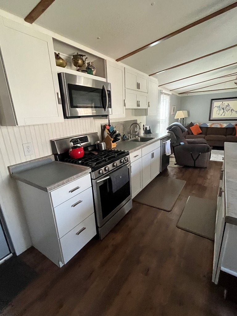 428604 Hiawassee Residential