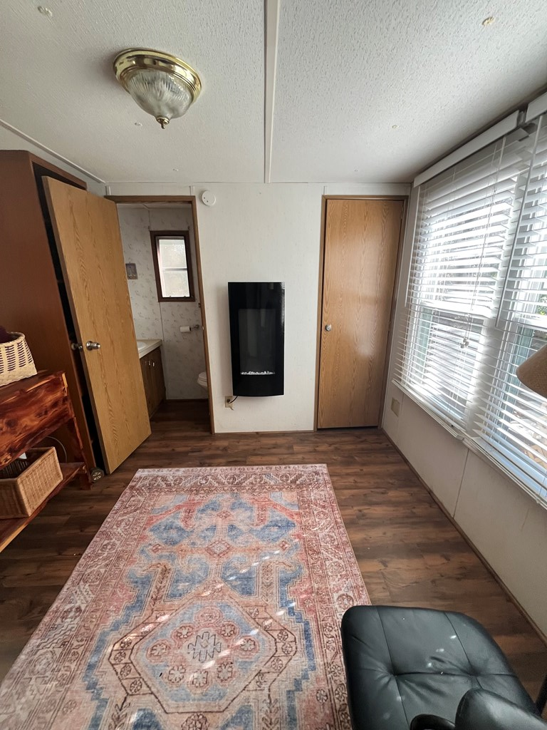 428604 Hiawassee Residential