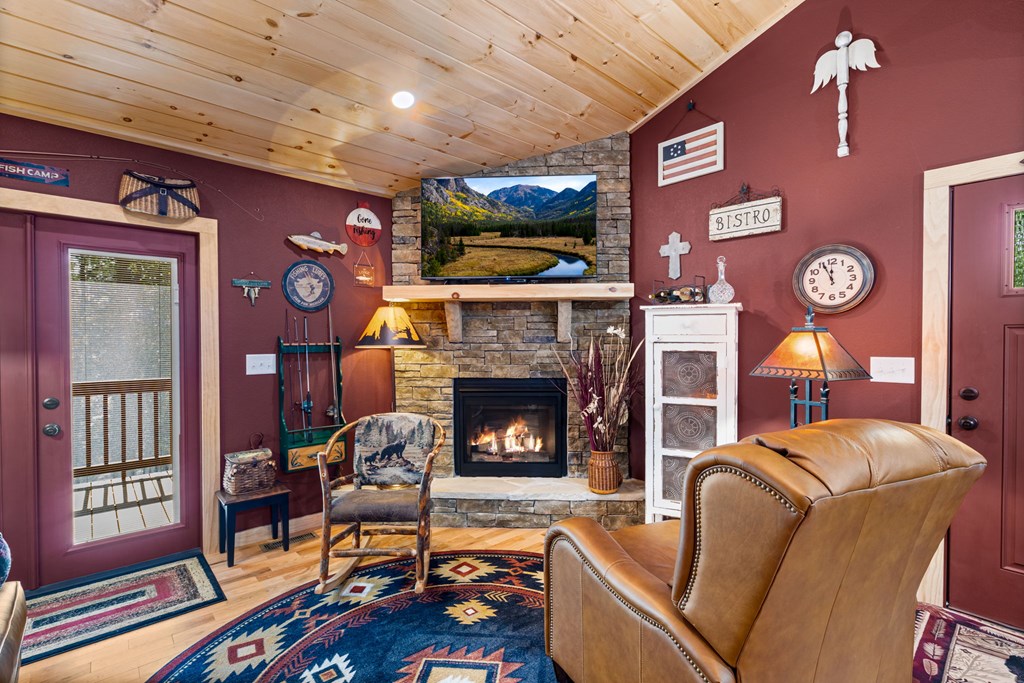 428606 Murphy Residential