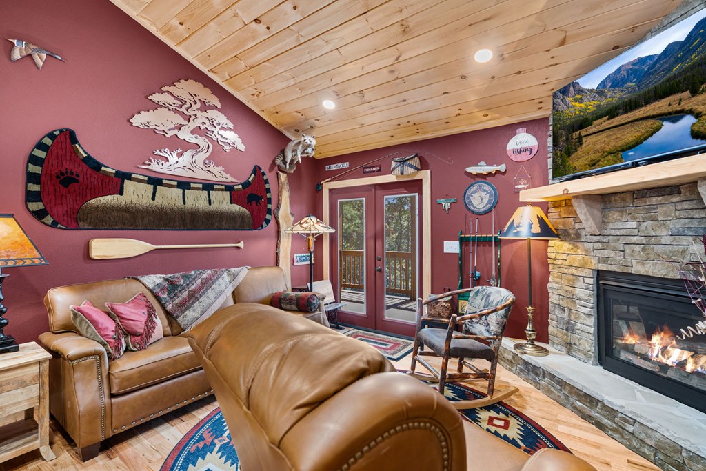 428606 Murphy Residential