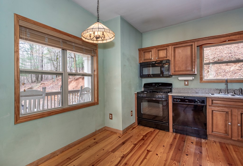 428608 Ellijay Residential
