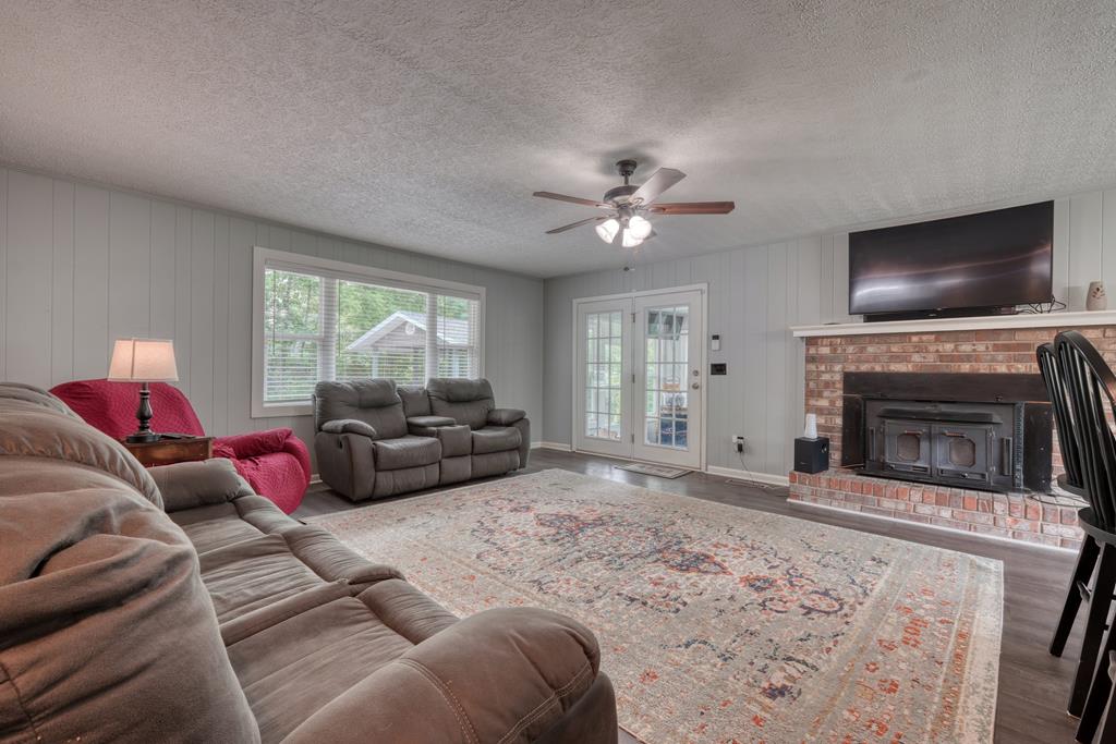 428612 Blairsville Residential