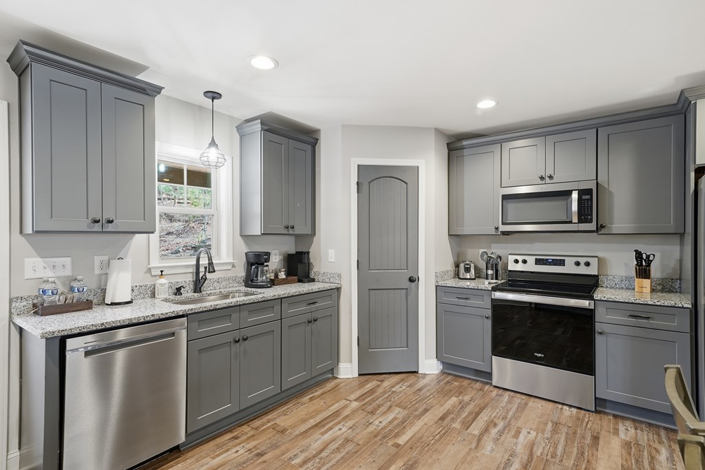 428616 Ellijay Residential