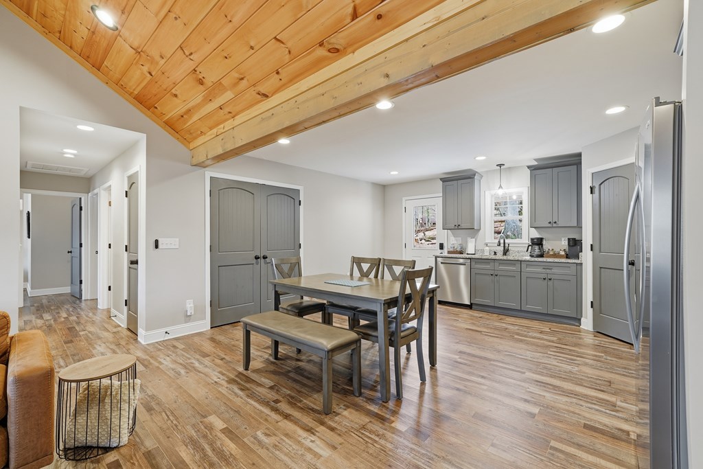 428616 Ellijay Residential