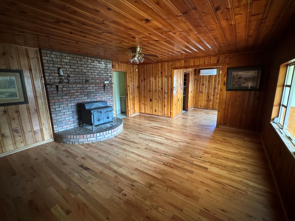 428621 Suches Residential