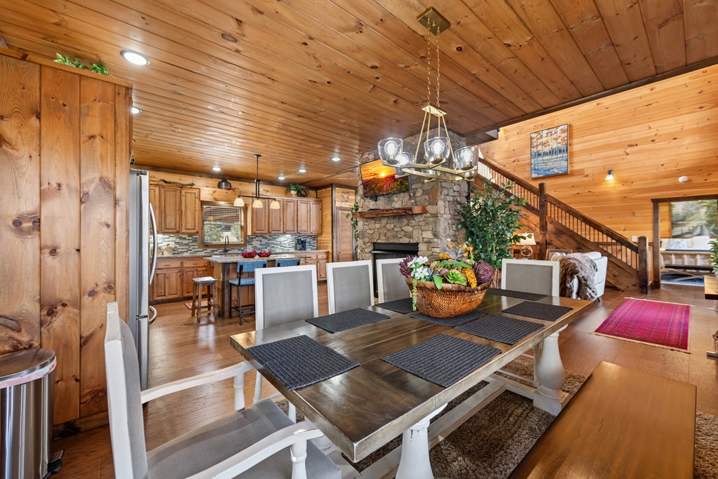 428622 Blue Ridge Residential