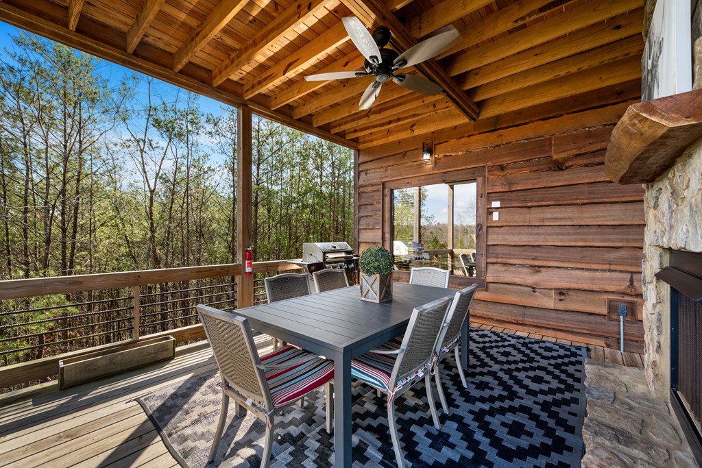 428622 Blue Ridge Residential