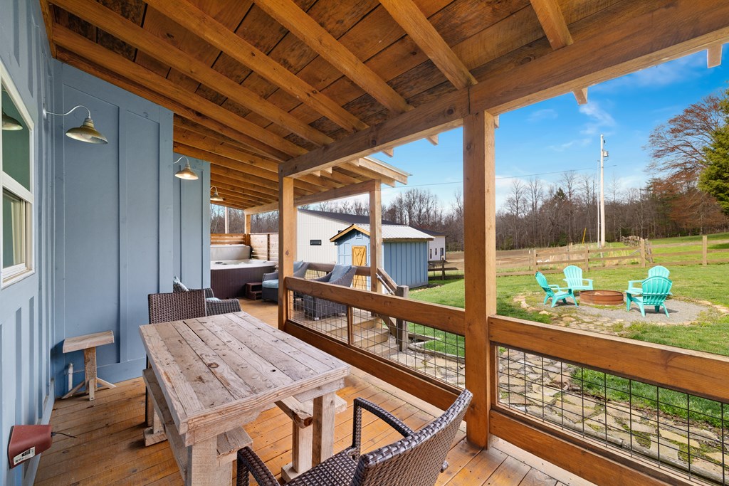 428632 Blue Ridge Residential