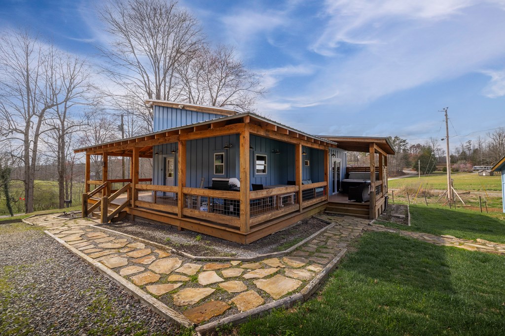 428632 Blue Ridge Residential