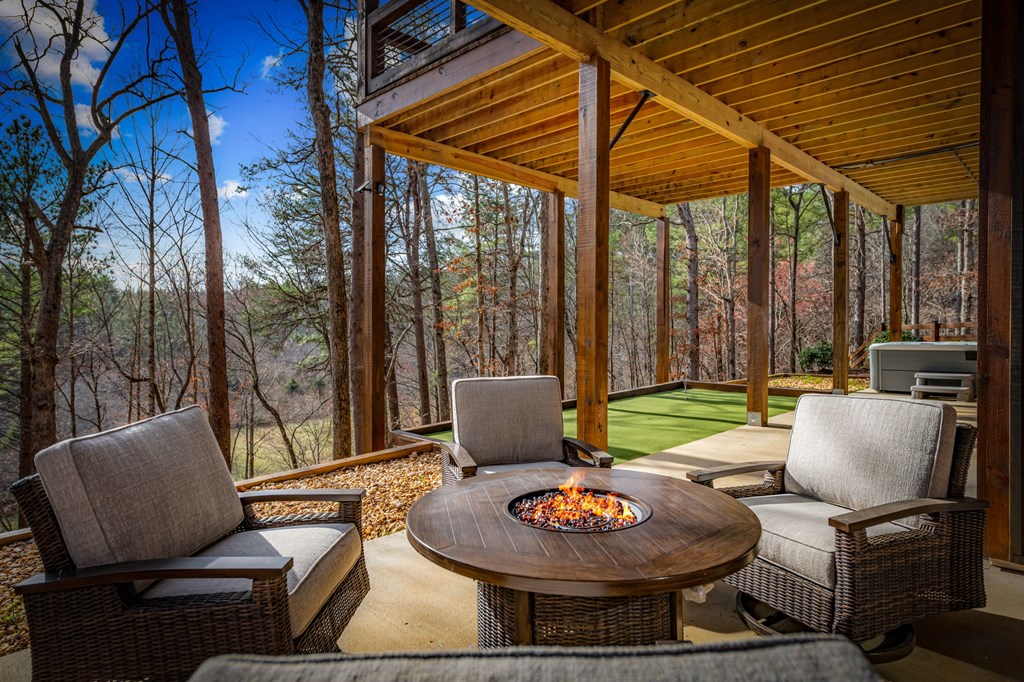 428635 Blue Ridge Residential