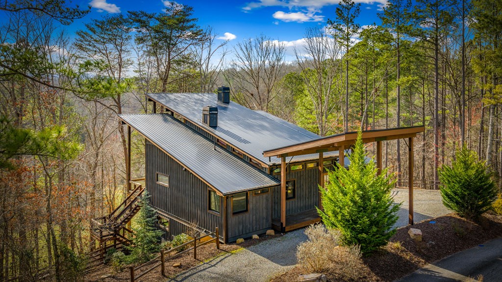 428635 Blue Ridge Residential