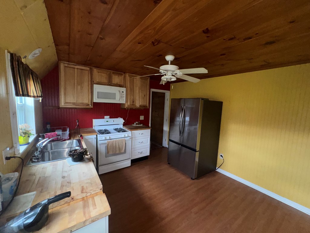 428636 Suches Residential