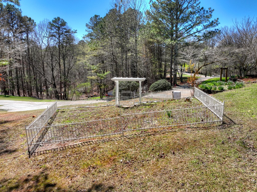 428637 Ellijay Residential