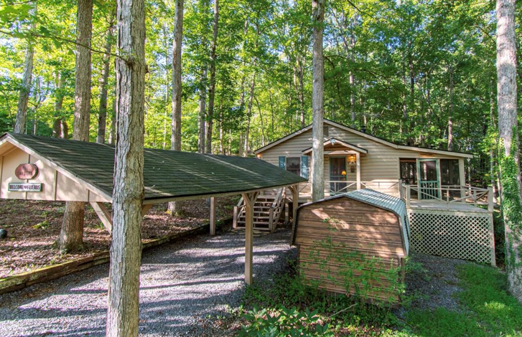 428639 Blue Ridge Residential