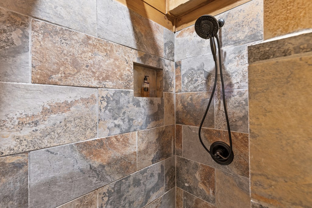 428640 Cherry Log Residential