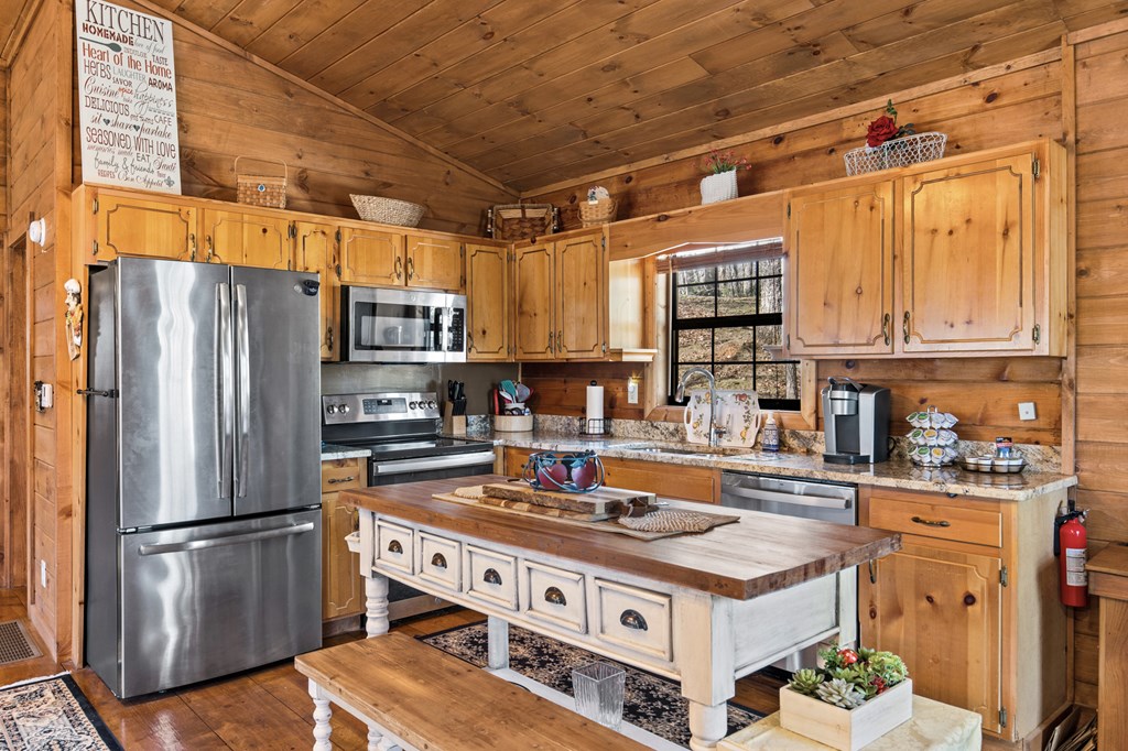 428640 Cherry Log Residential