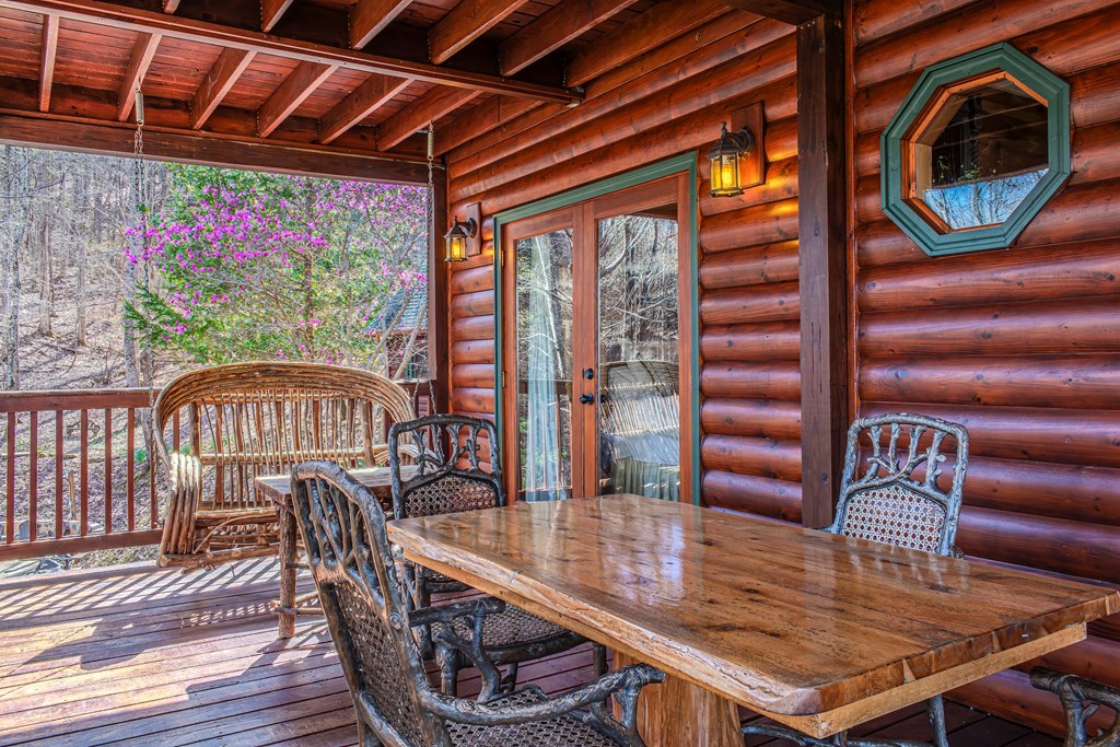 428641 Mineral Bluff Residential