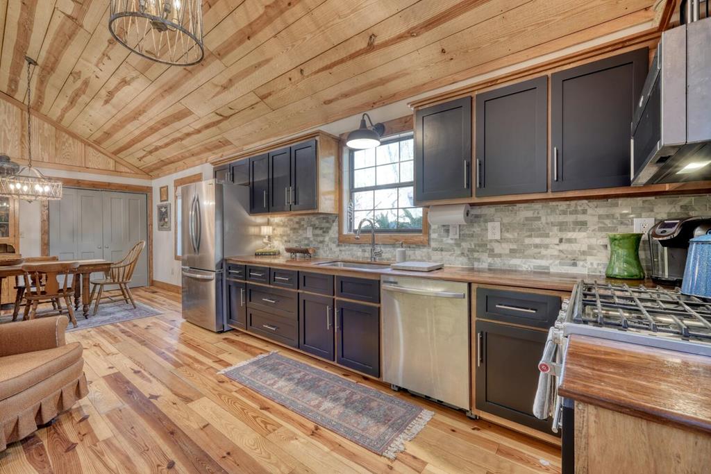 428643 Ellijay Residential