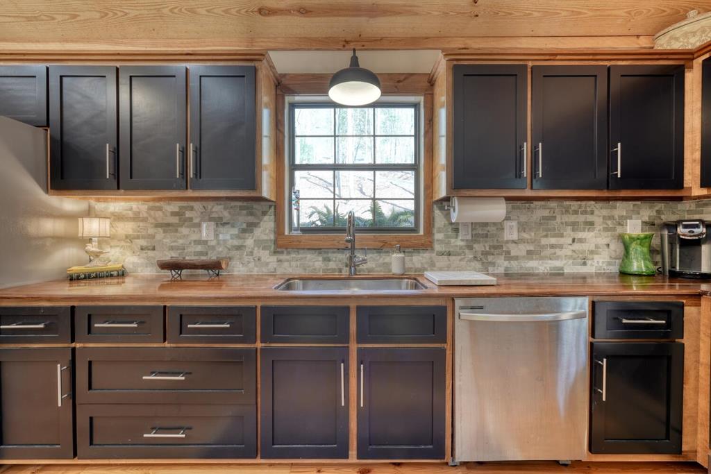 428643 Ellijay Residential