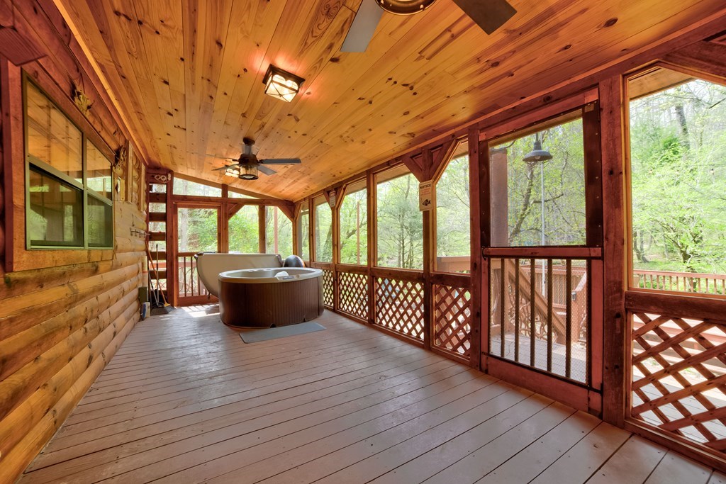 428644 Suches Residential