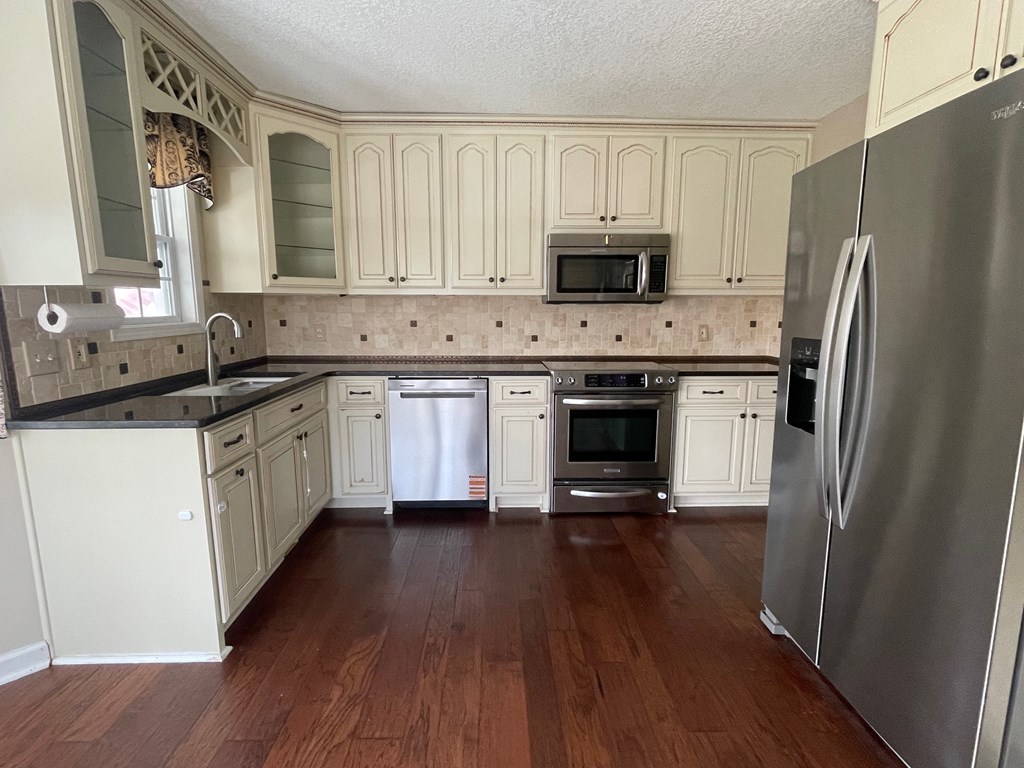 428650 Dahlonega Residential