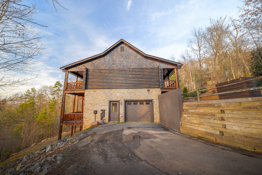 428656 Mineral Bluff Residential