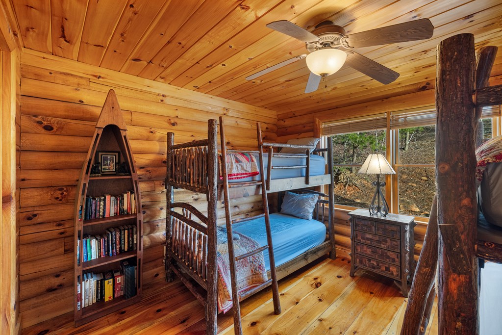 428656 Mineral Bluff Residential