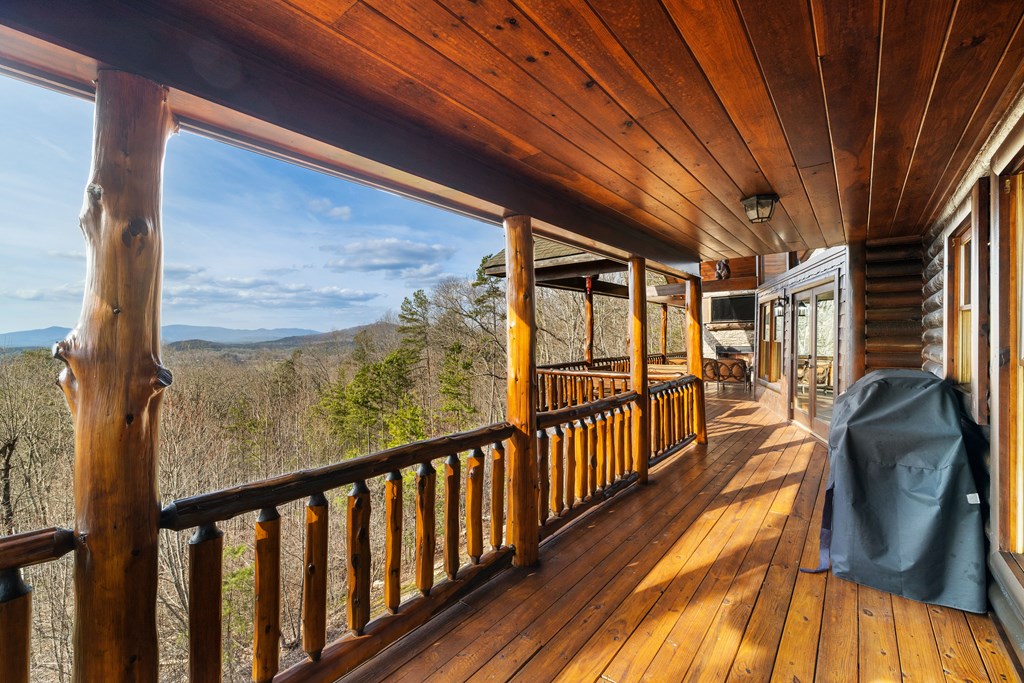 428656 Mineral Bluff Residential