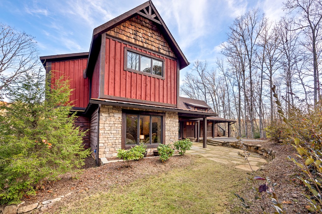 428657 Blue Ridge Residential