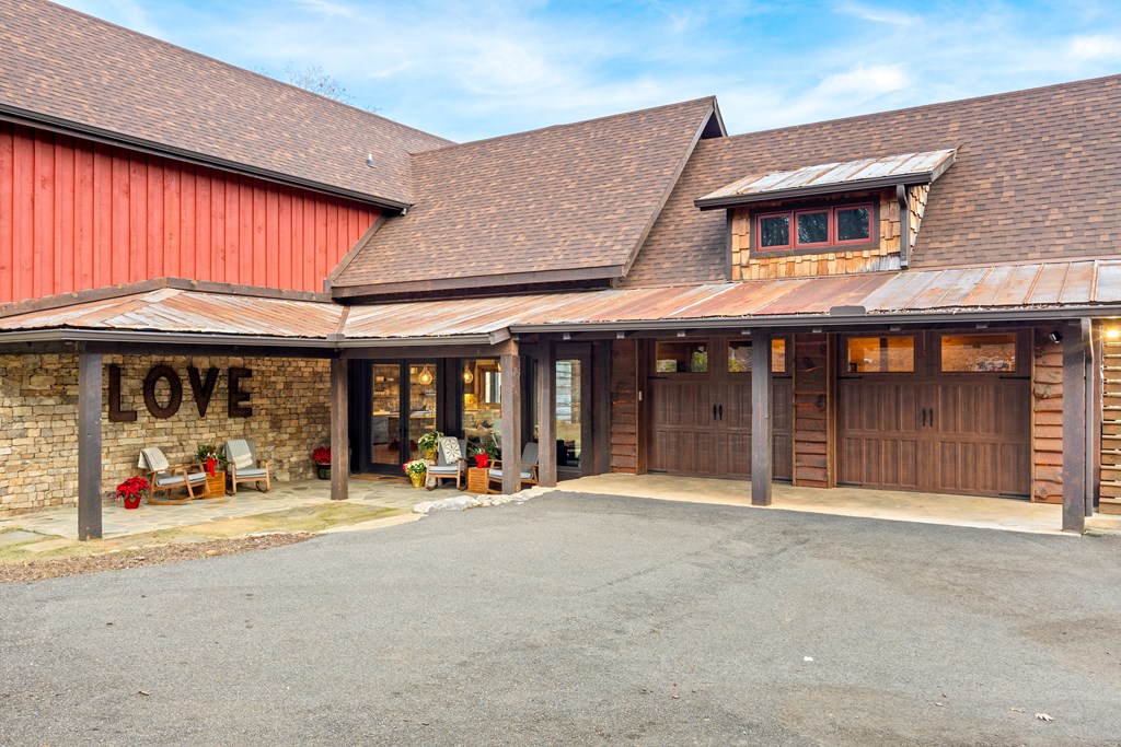 428657 Blue Ridge Residential