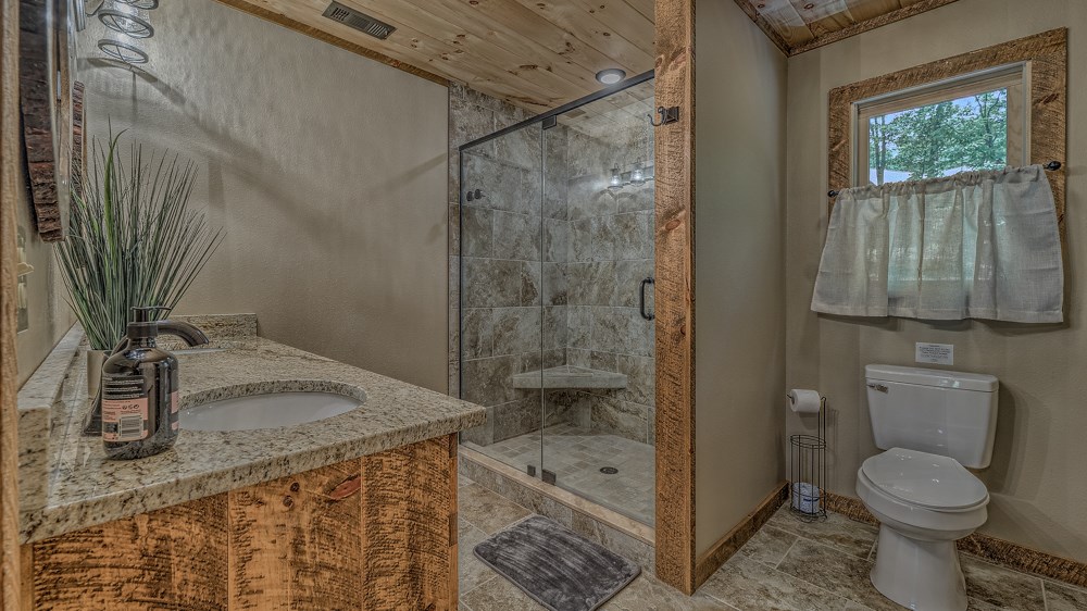 428663 Mineral Bluff Residential