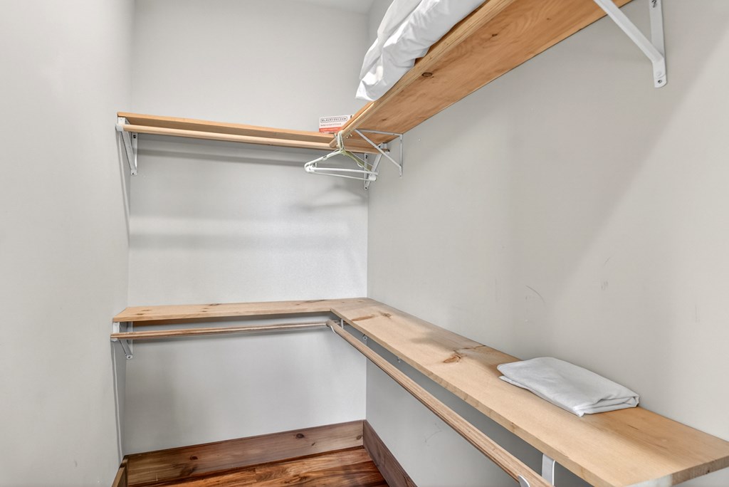 428670 Blue Ridge Residential