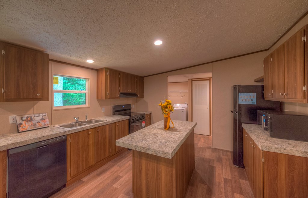 428671 Murphy Residential