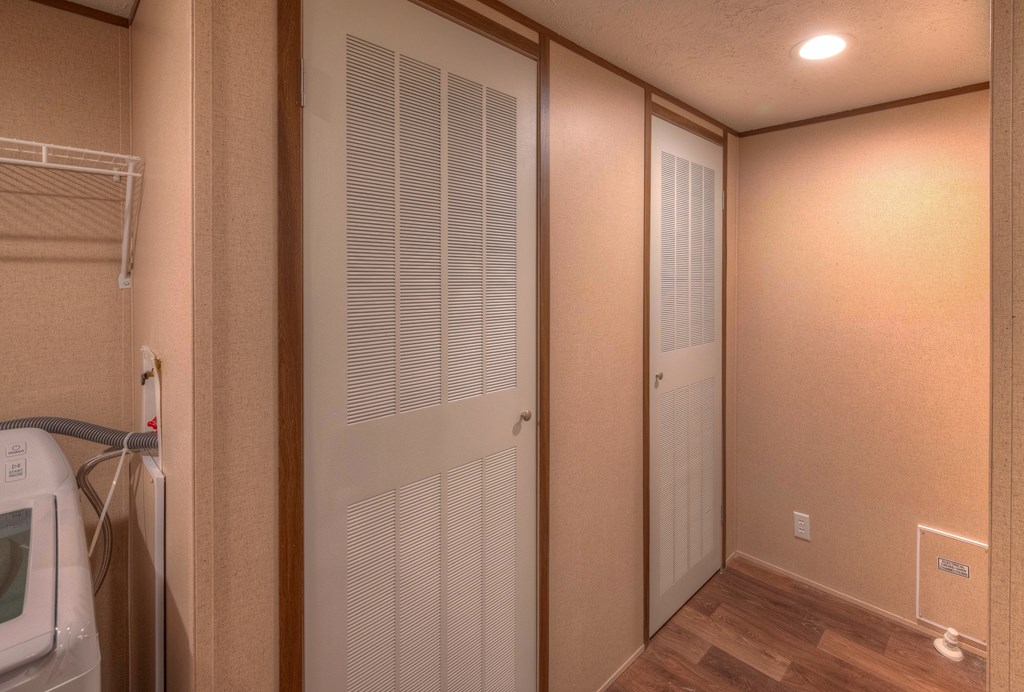 428671 Murphy Residential