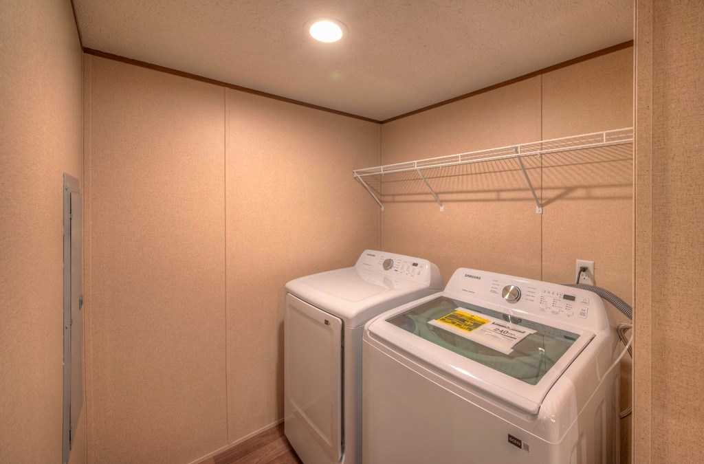 428671 Murphy Residential