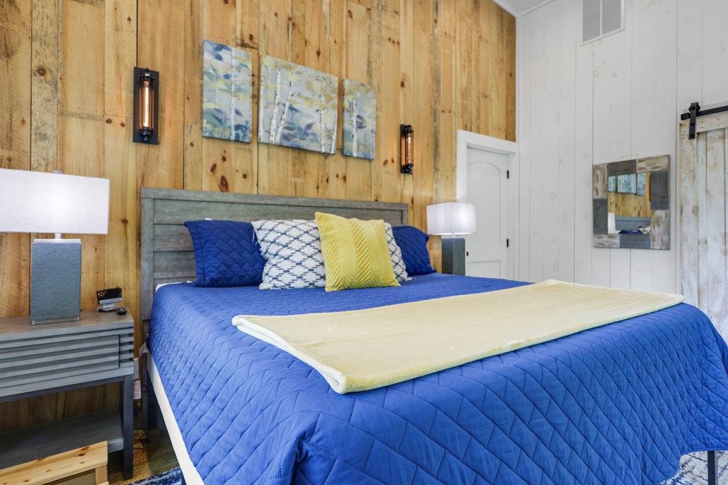 428672 Blue Ridge Residential