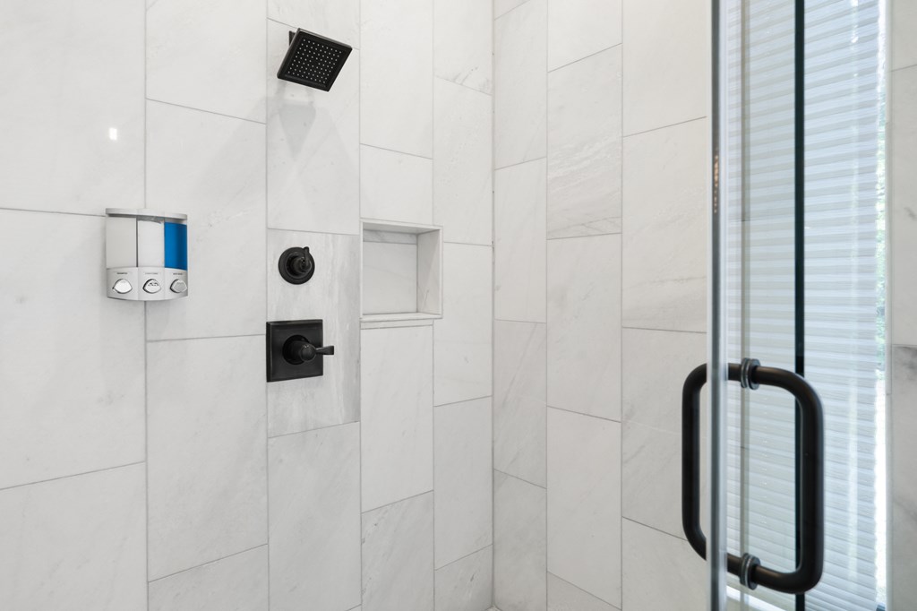 428673 Blue Ridge Residential