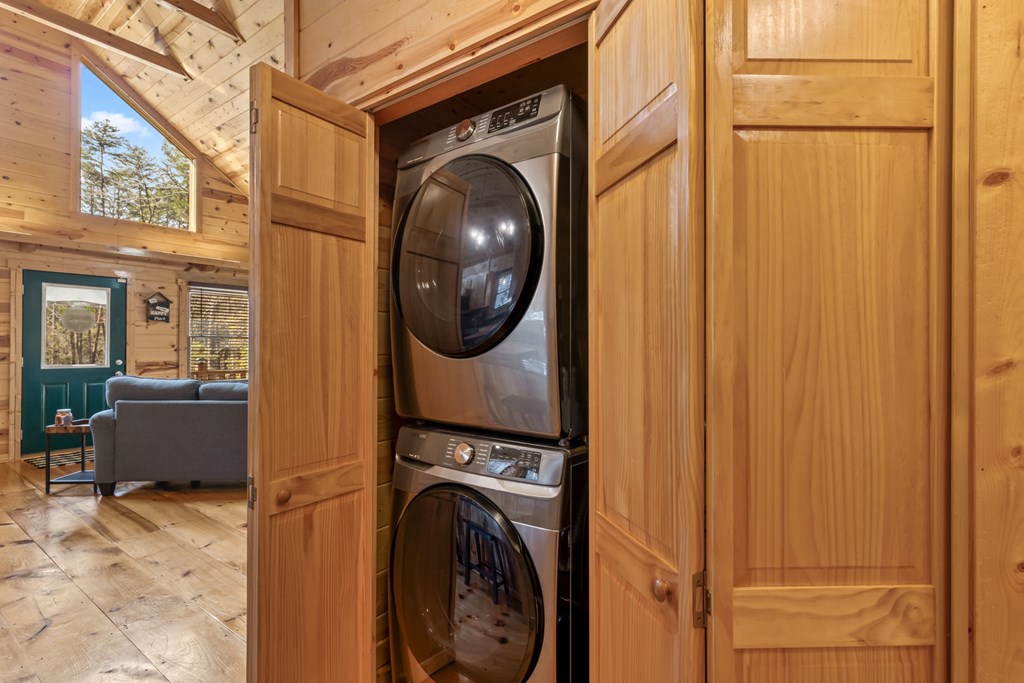 428674 Murphy Residential