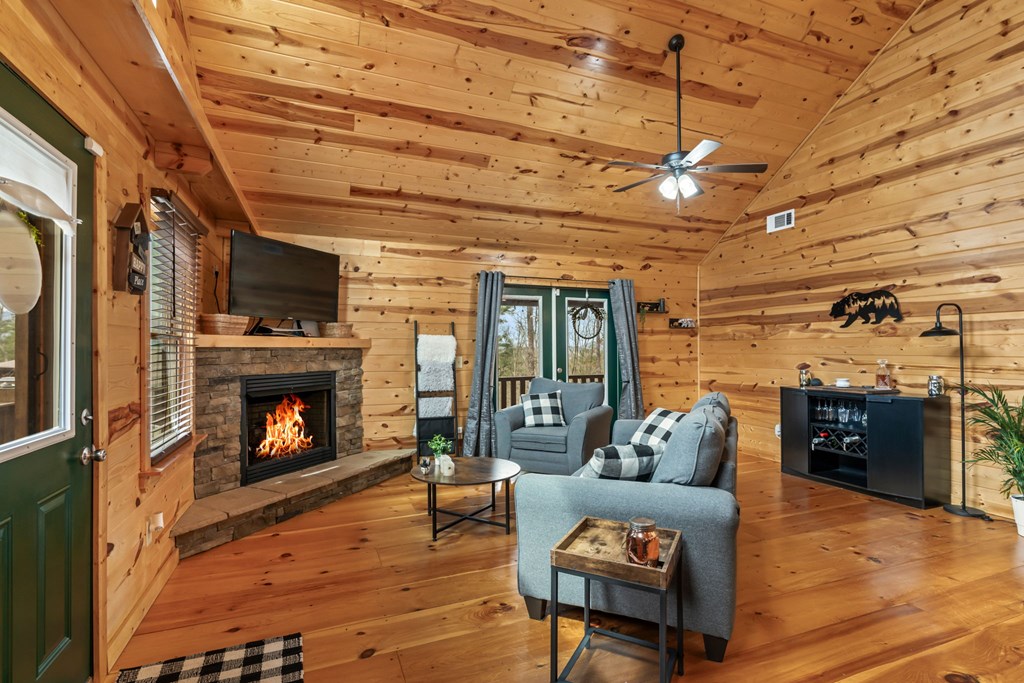 428674 Murphy Residential