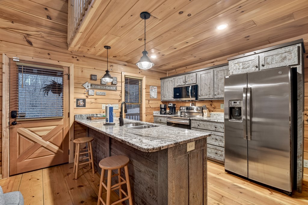 428679 Ellijay Residential