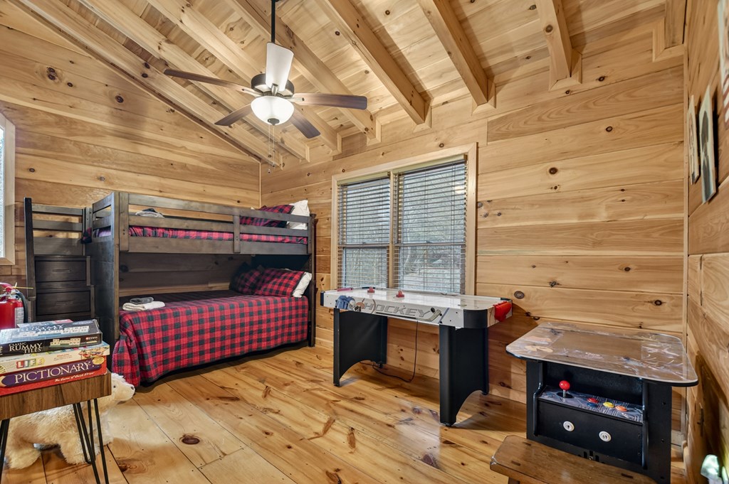 428679 Ellijay Residential