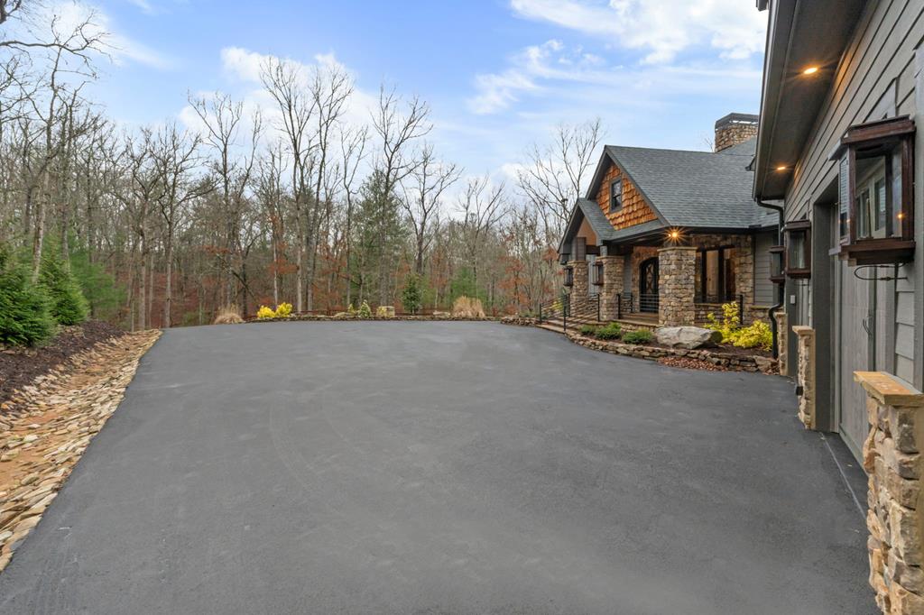 428680 Mineral Bluff Residential