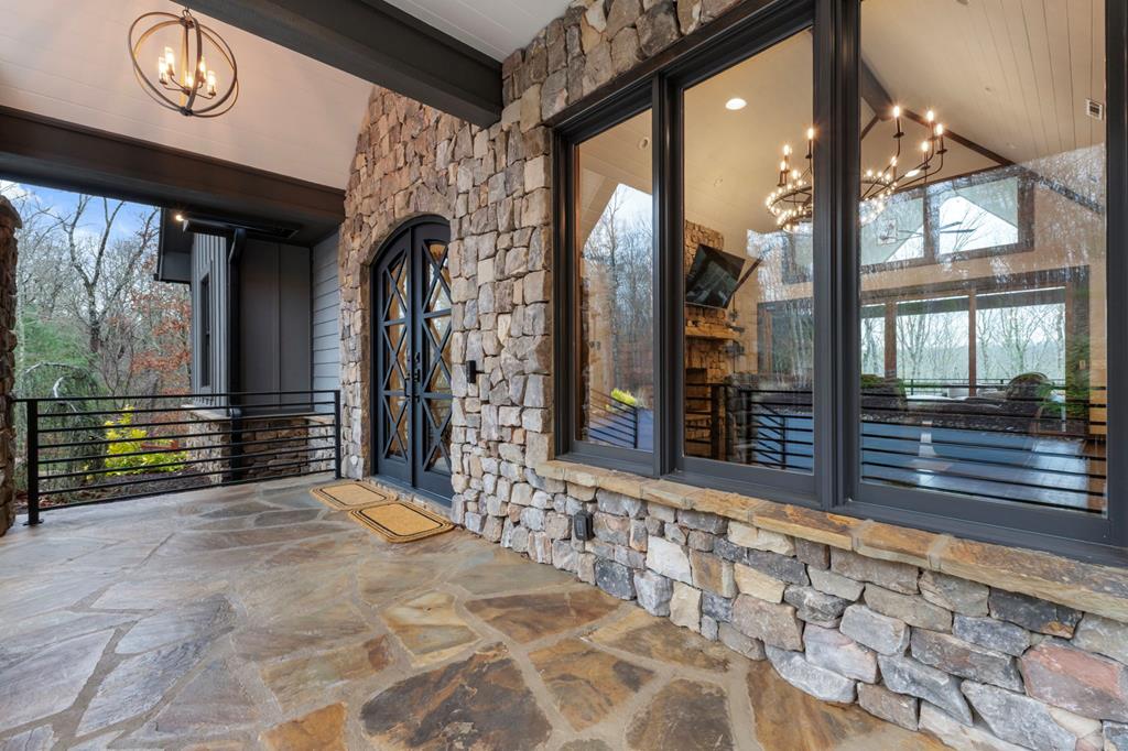 428680 Mineral Bluff Residential