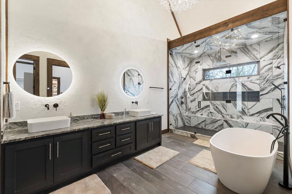 428680 Mineral Bluff Residential