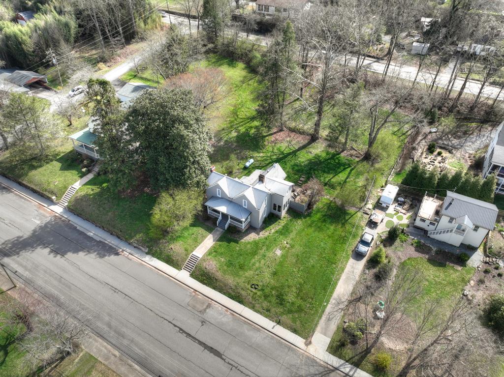 428681 Blue Ridge Residential